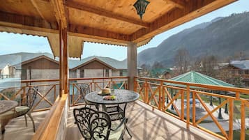 Standard Suite, 1 Queen Bed (Rohtang Duplex Double) | Balcony