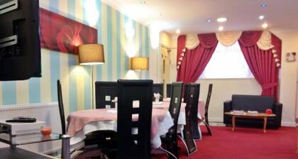 City View Hotel Roman Road Market