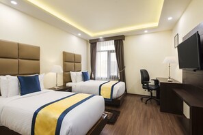 Egyptian cotton sheets, premium bedding, minibar, in-room safe - Days Hotel by Wyndham Jalandhar Jyoti Chowk (Jalandhar)