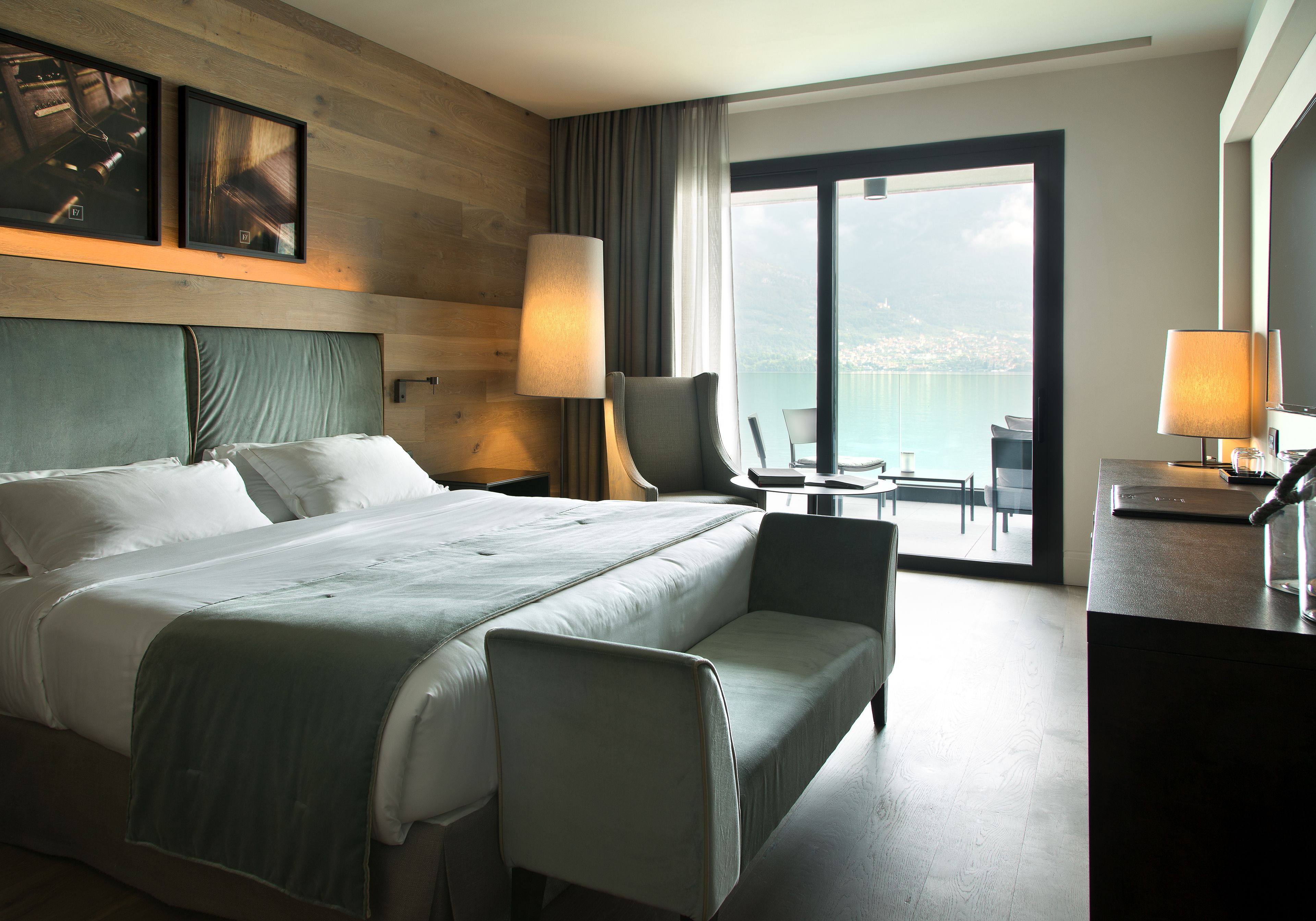 superior room, lake view | frette italian sheets, premium bedding, in-room safe
