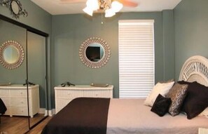 Kondominium Standar, 3 kamar tidur, 2 kamar mandi, pemandangan samudra (1505) | 3 kamar tidur dan didekorasi berbeda-beda