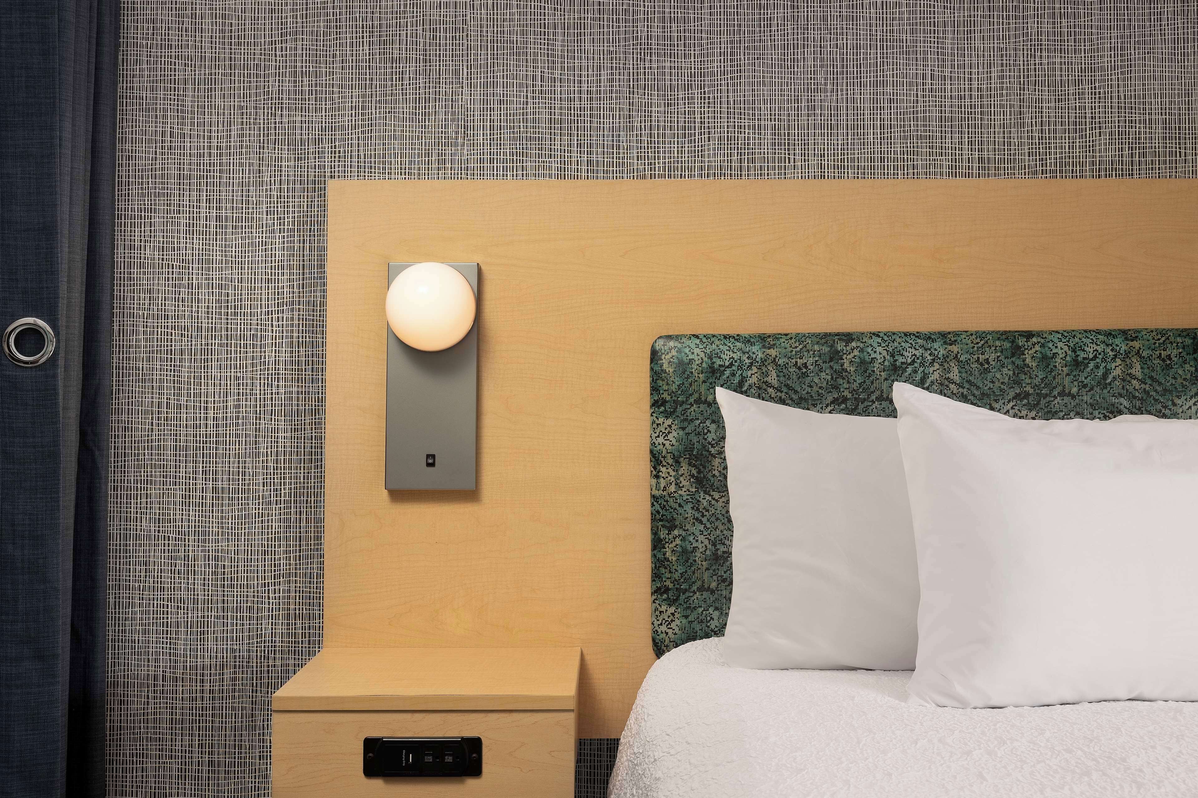 premium bedding, pillow-top beds, free cots/infant beds, free wifi