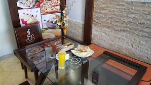 Desayuno