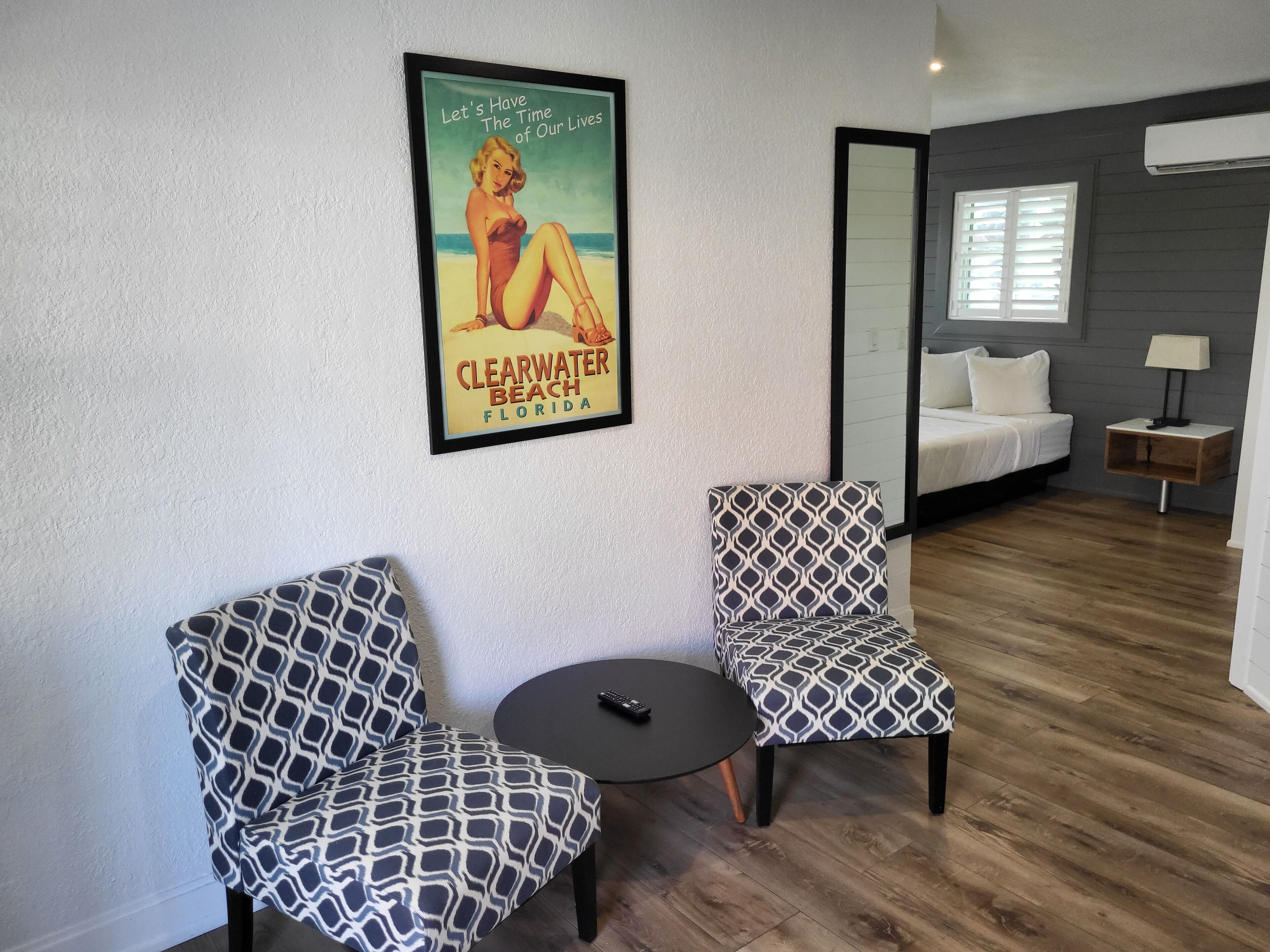 King Suite with Balcony | Hochwertige Bettwaren, Bügeleisen/Bügelbrett, kostenloses WLAN