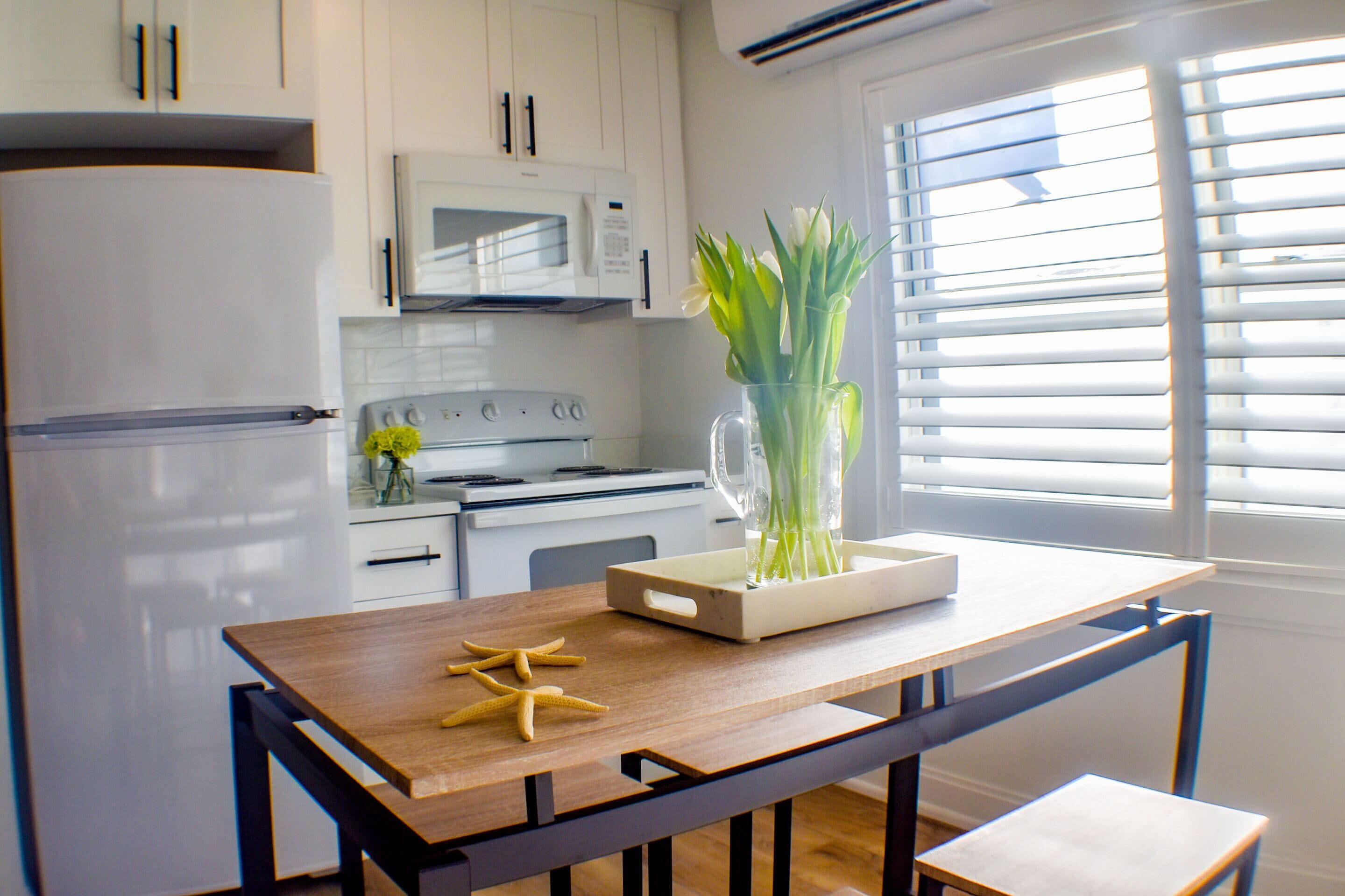 1 bedroom, premium bedding, iron/ironing board, free wifi