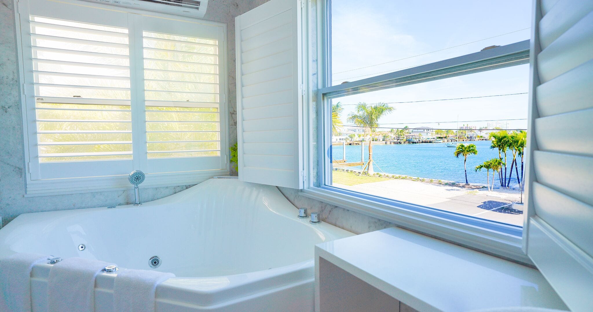 honeymoon suite | 1 bedroom, premium bedding, iron/ironing board, free wifi