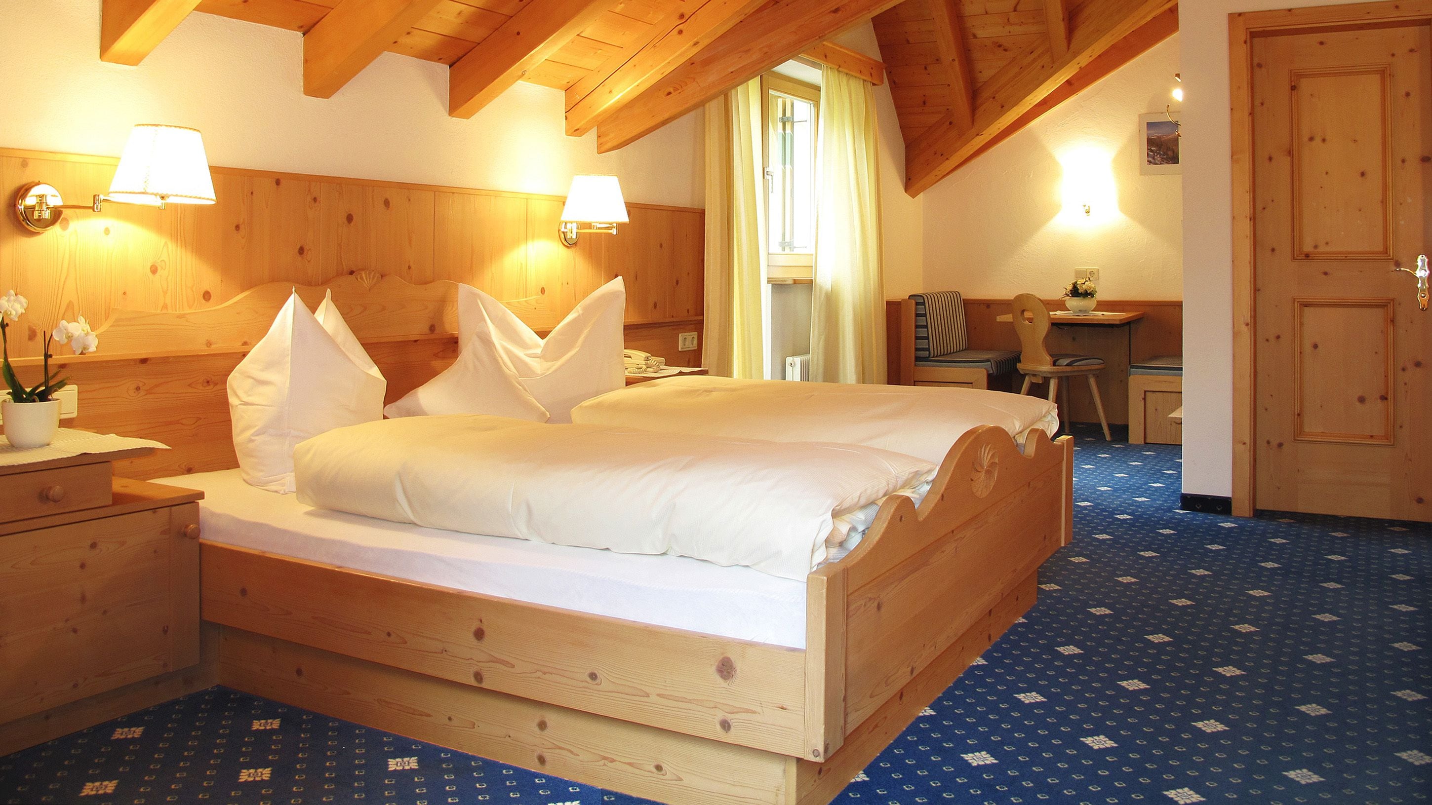 triple room | premium bedding, in-room safe, desk, soundproofing