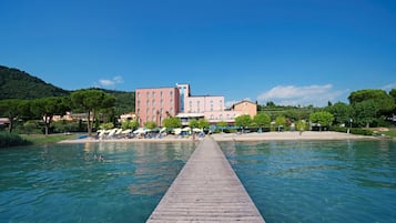 Dock