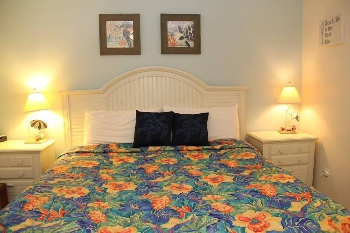Apartamento, 1 cama de matrimonio grande con sofá cama | Wifi gratis, decoración individual, mobiliario individual
