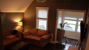 Living room - Work Play Suites (Fredericton)