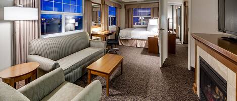 Junior Room, Jetted Tub | Desk, blackout drapes, iron/ironing board, free WiFi