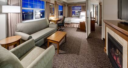 Heritage Inn & Suites