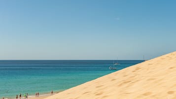 Playa en los alrededores