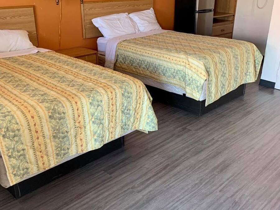 Economy Double Room, Refrigerator & Microwave, Ground Floor | Soundproofing, free WiFi