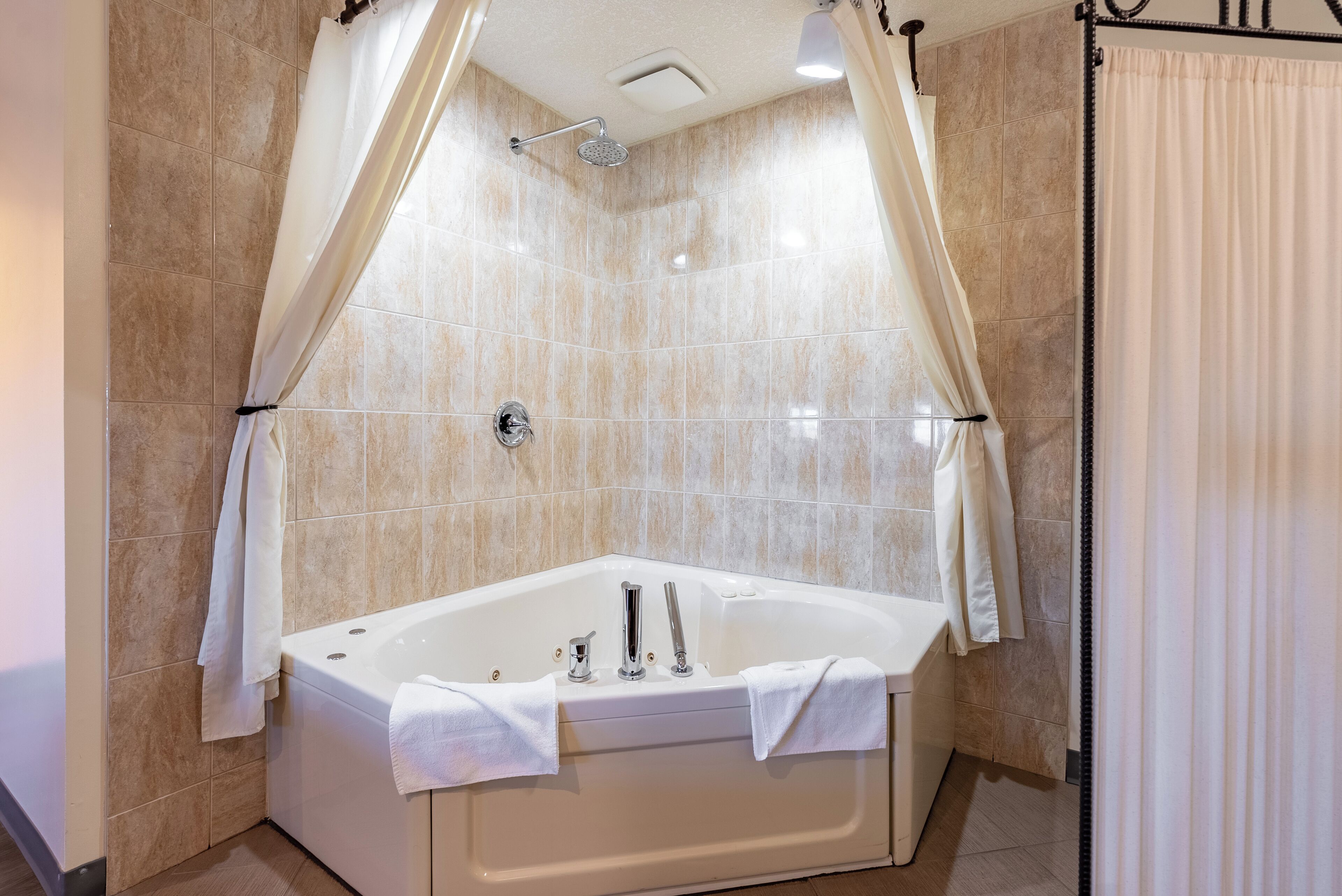 premium bedding, pillow-top beds, minibar, desk