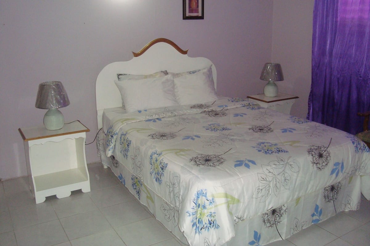 Suite Confort, 1 cama Queen size, baño privado | 1 habitación, wifi gratis y ropa de cama
