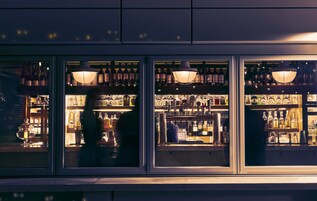 Bar (en la propiedad)