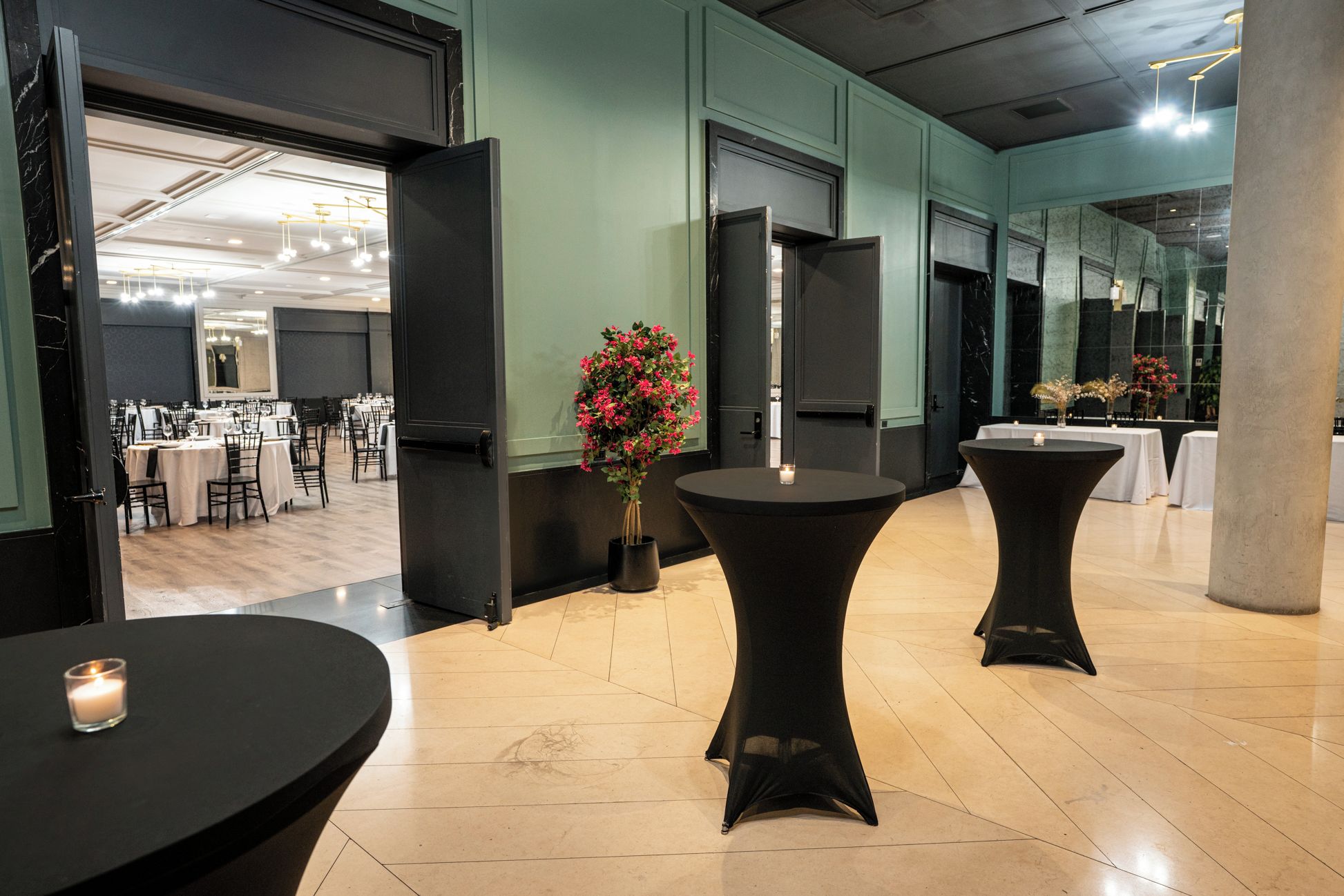 Photo - The Tillary Hotel