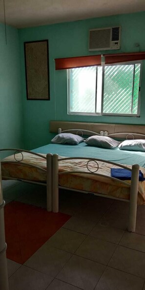 Private Room B, 1 Bedroom | エジプト綿のシーツ、WiFi (無料)、ベッドシーツ