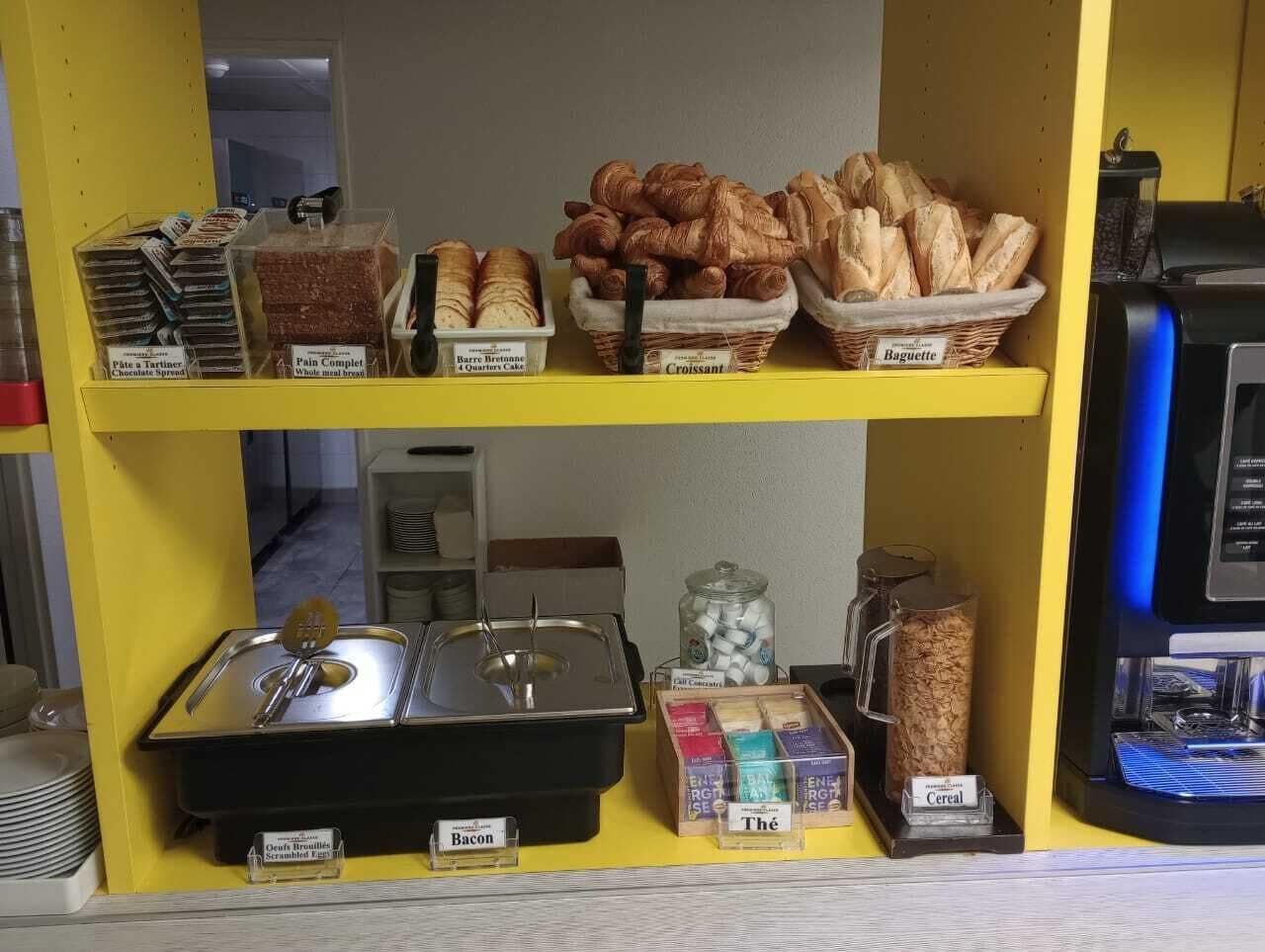 daily buffet breakfast (eur 8.5 per person)