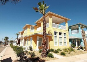 House, 4 Bedrooms, Balcony (Cajun Sunset) | Exterior