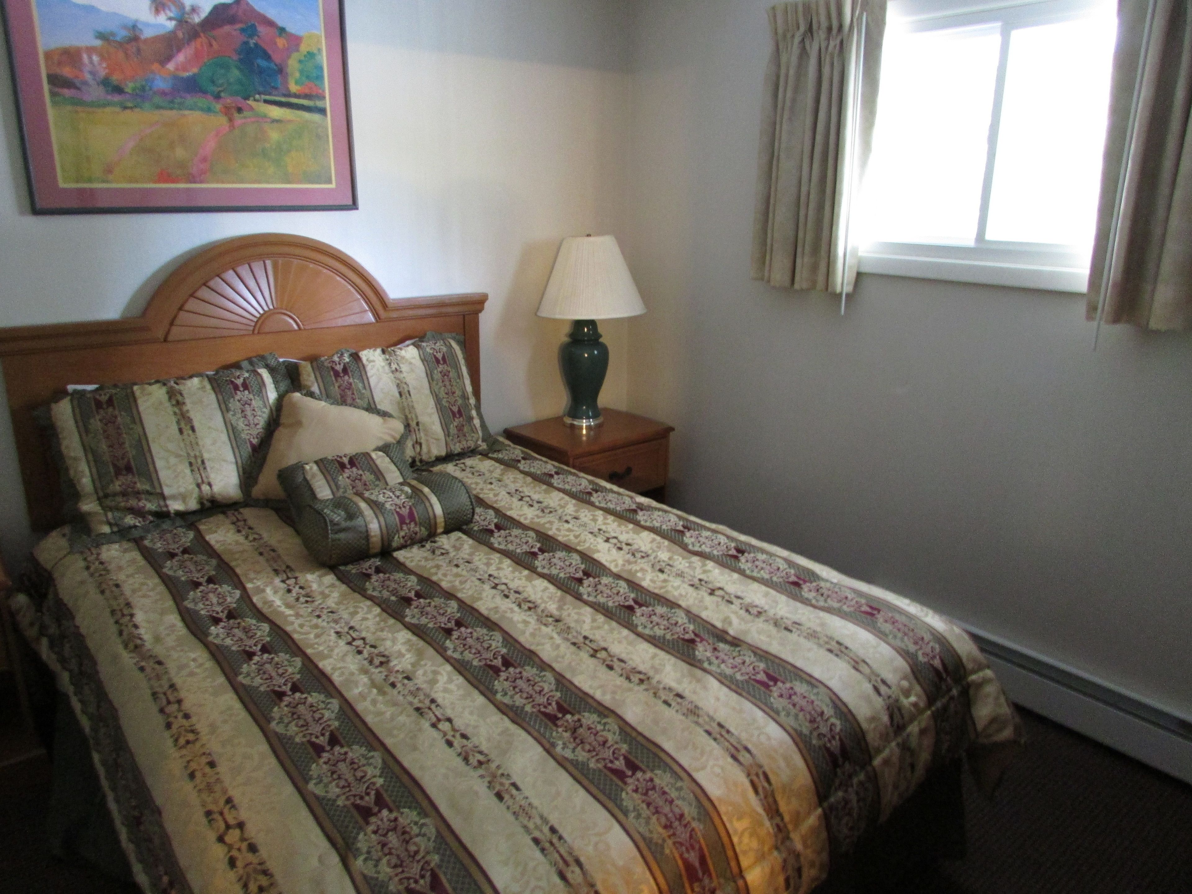 The Lake Inn in Lake Find Hotel Reviews, Rooms, and