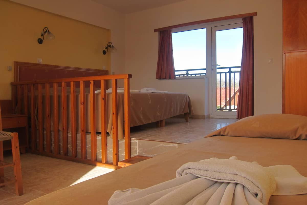 1 bedroom, in-room safe, free wifi, bed sheets