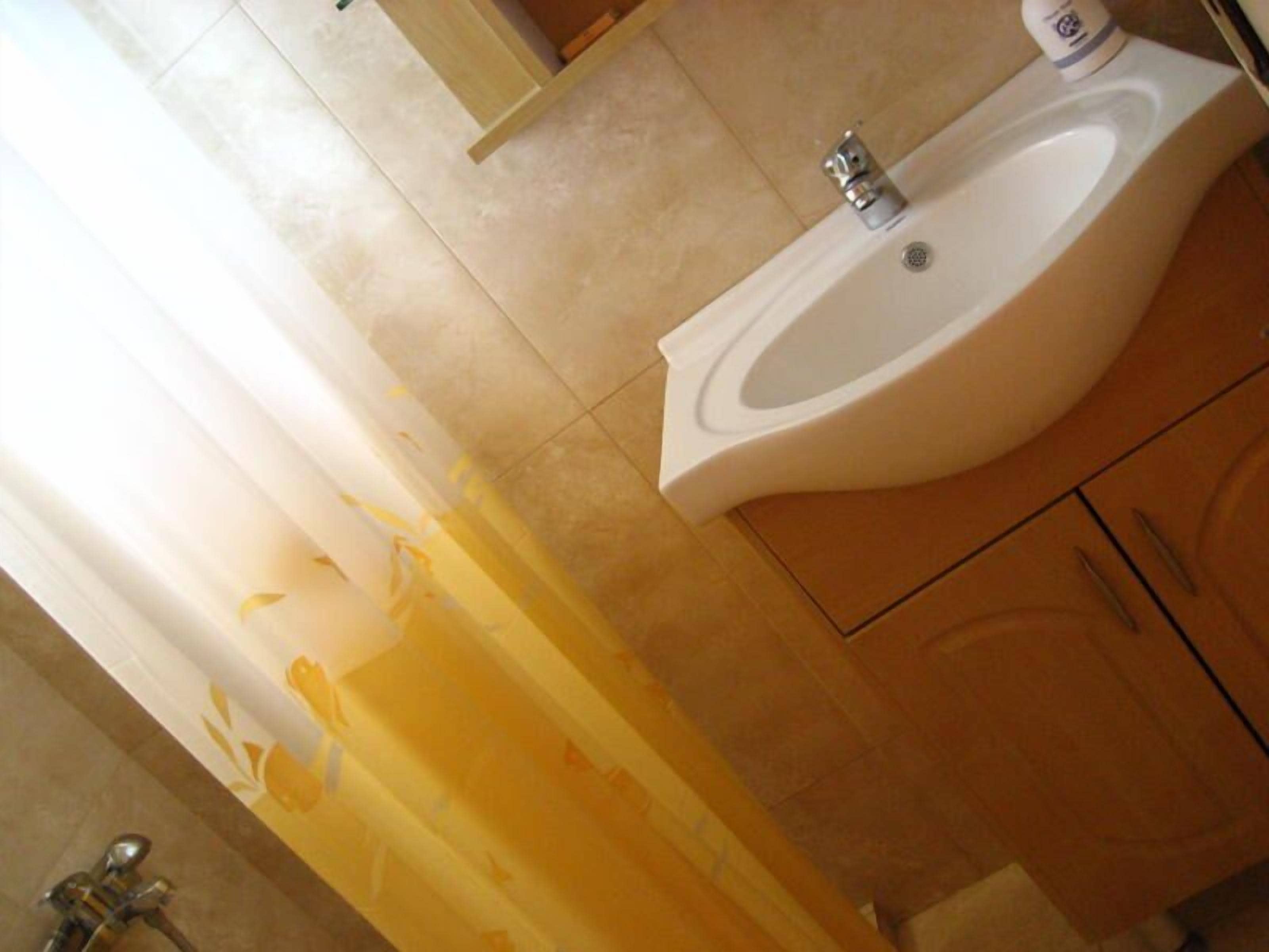 ground floor studios | bathroom sink