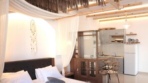 In-room safe, cribs (free), rollaway beds (free), WiFi (free) - Tsalos Hotel (Hersonissos)