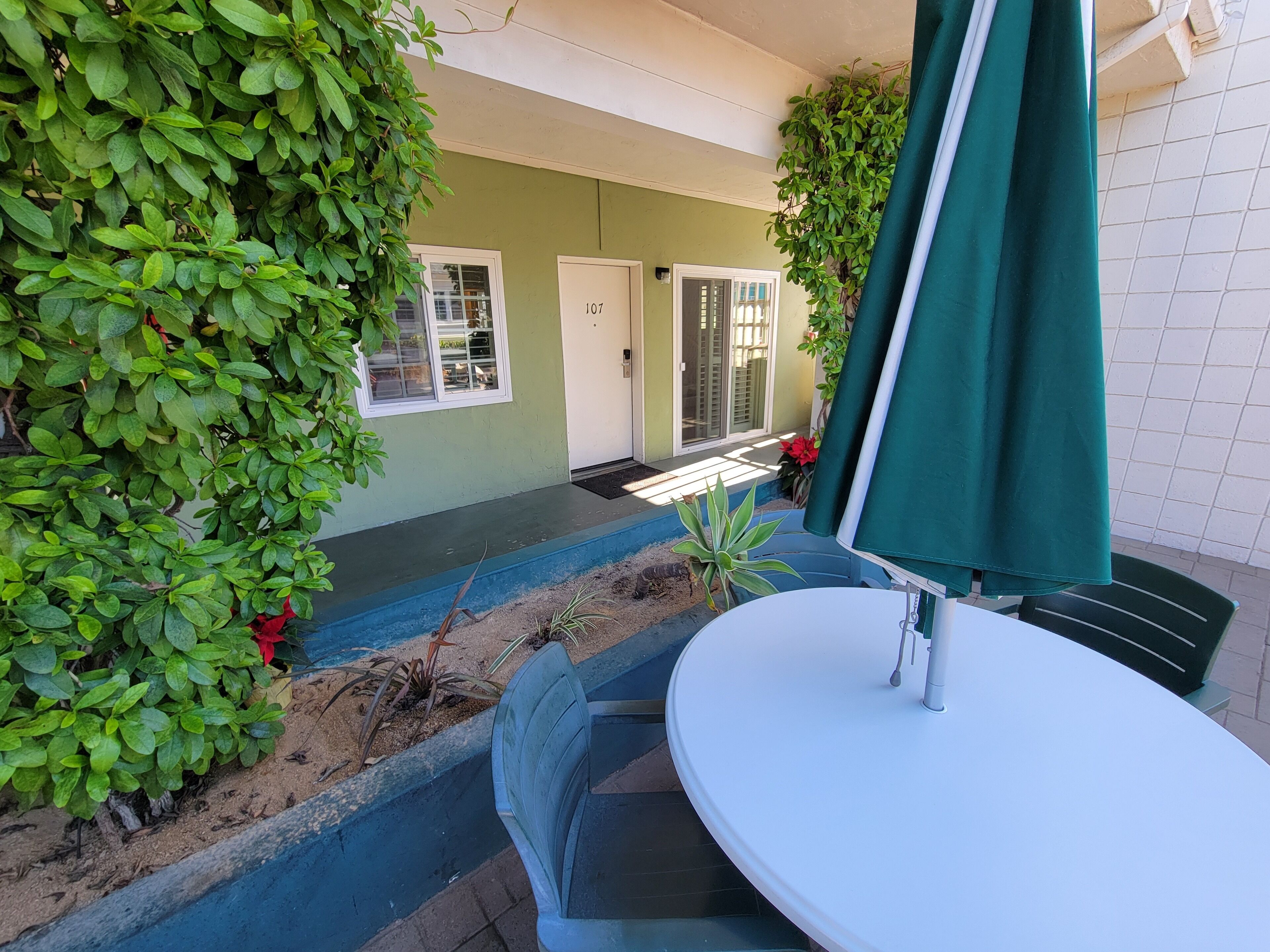 Departamento estándar, 2 habitaciones, vista al patio, planta baja | Vista al patio