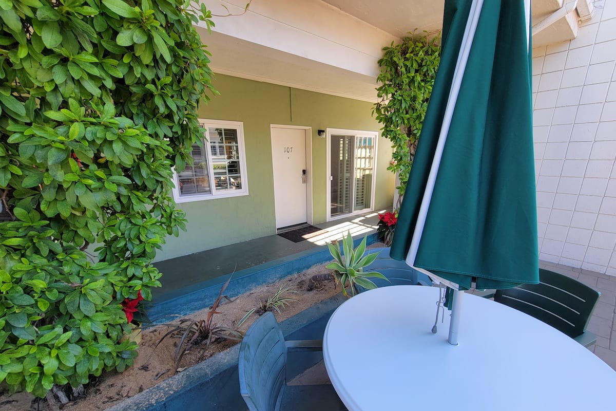 Standard Apartment, 2 Bedrooms, Courtyard View, Ground Floor | Courtyard view