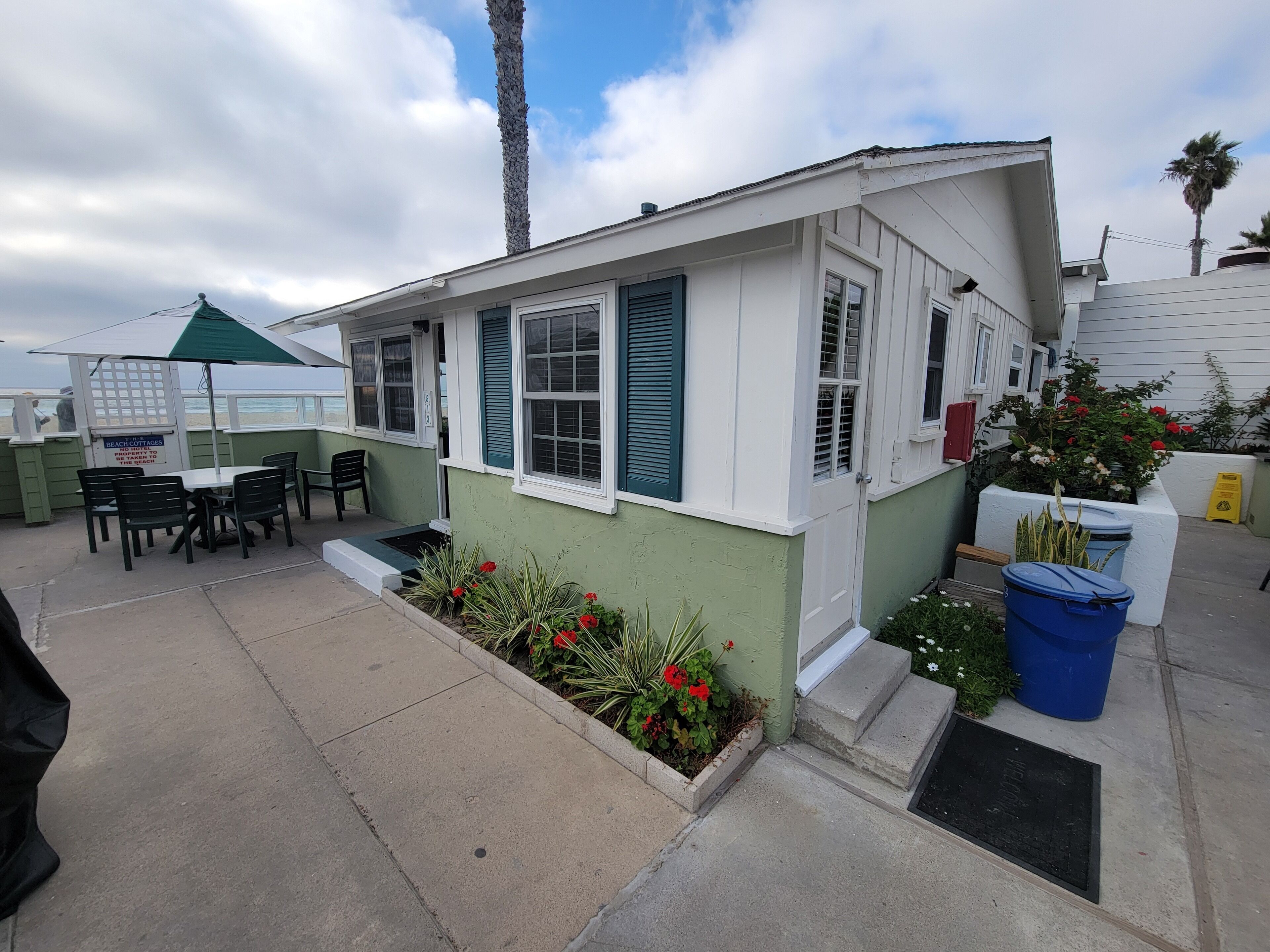 Casa de campo estándar, 2 habitaciones, vista a la playa, frente al océano | Terraza o patio