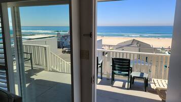 Beach/ocean view