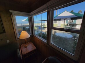 Standard Bungalow, 1 Bedroom, Kitchen, Ground Floor | Iron/ironing board, free WiFi, bed sheets