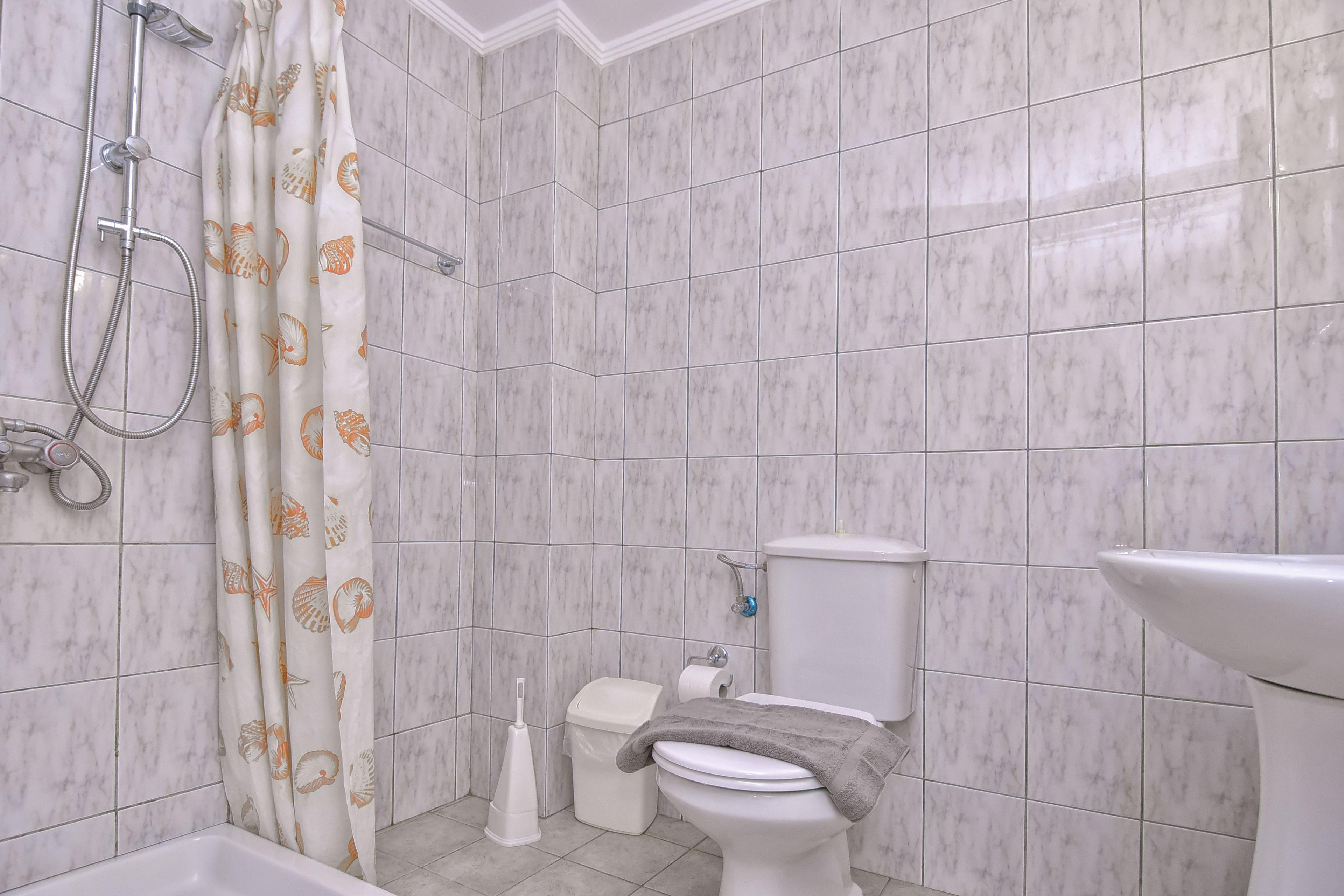 Photo - Aspri Petra Apartments