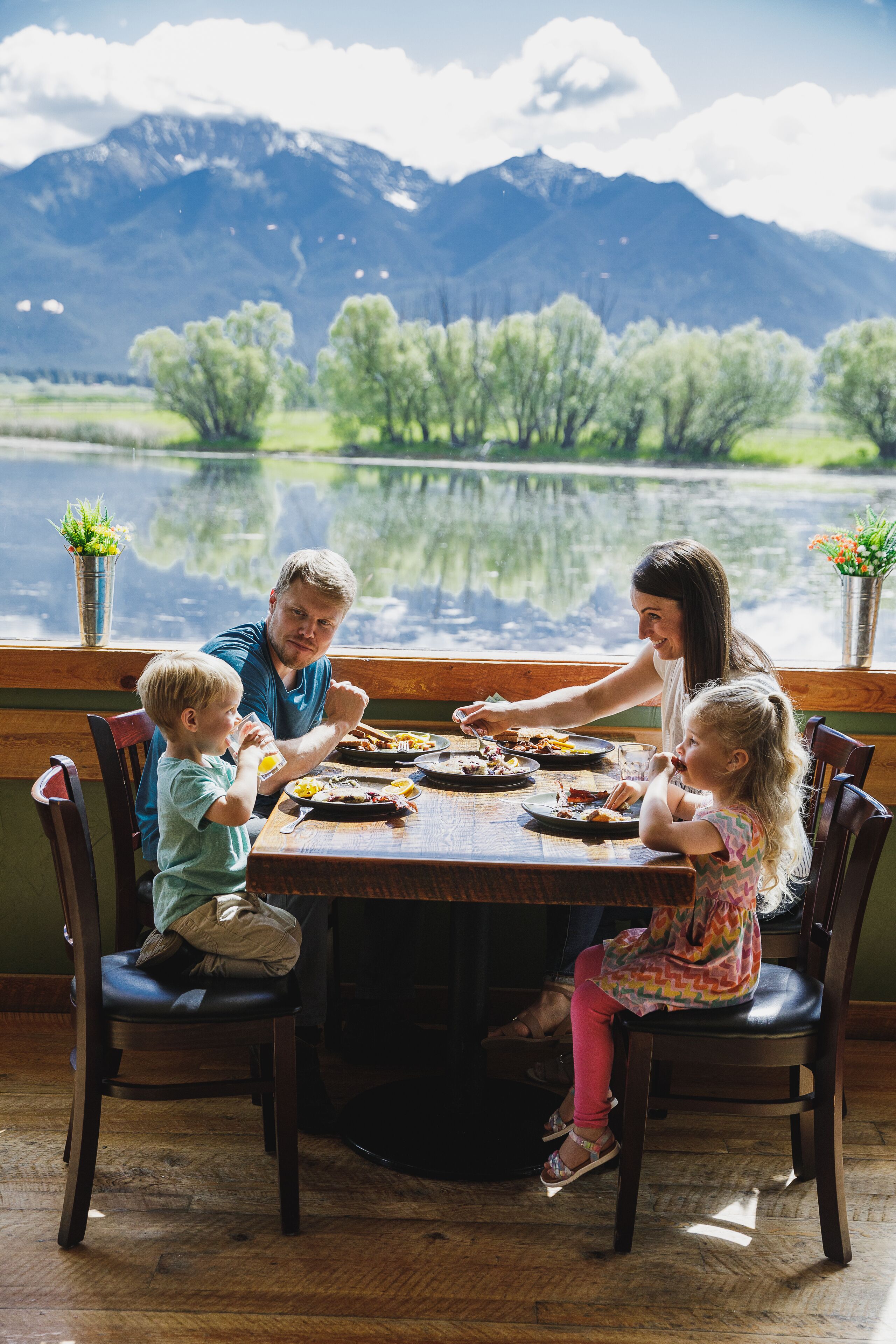 Desayuno buffet incluido todos los días