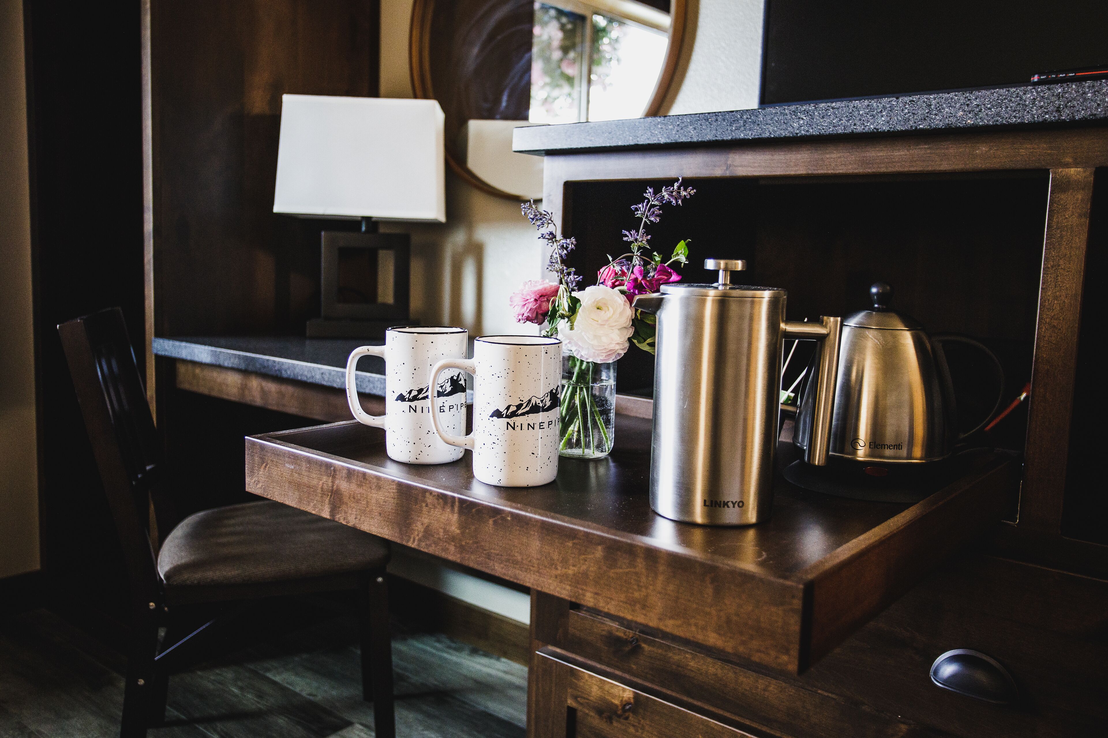 Surmatelas, décoration personnalisée, ameublement personnalisé, bureau