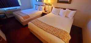 Blackout drapes, free WiFi, bed sheets