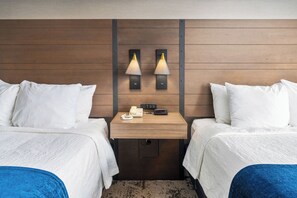 Main Lodge Lakeview | Bàn ủi/dụng cụ ủi quần áo, truy cập Internet không dây, bộ trải giường 