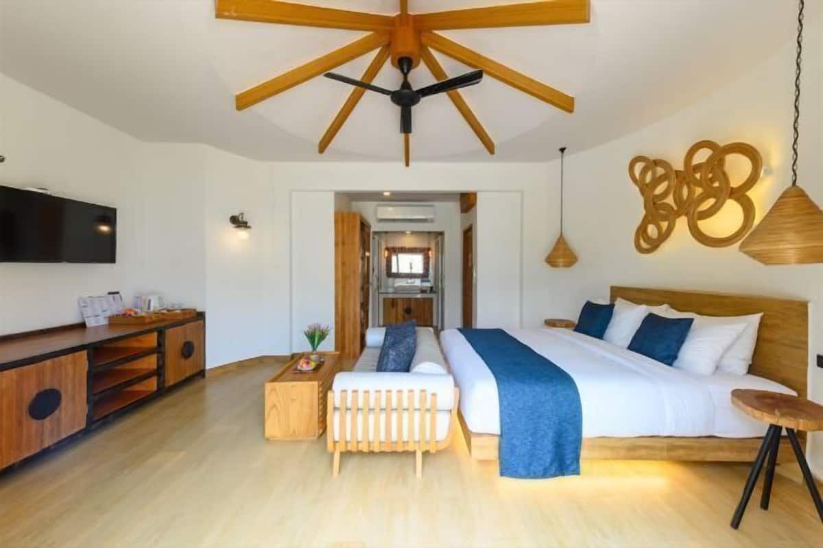 1 bedroom, minibar, in-room safe, desk