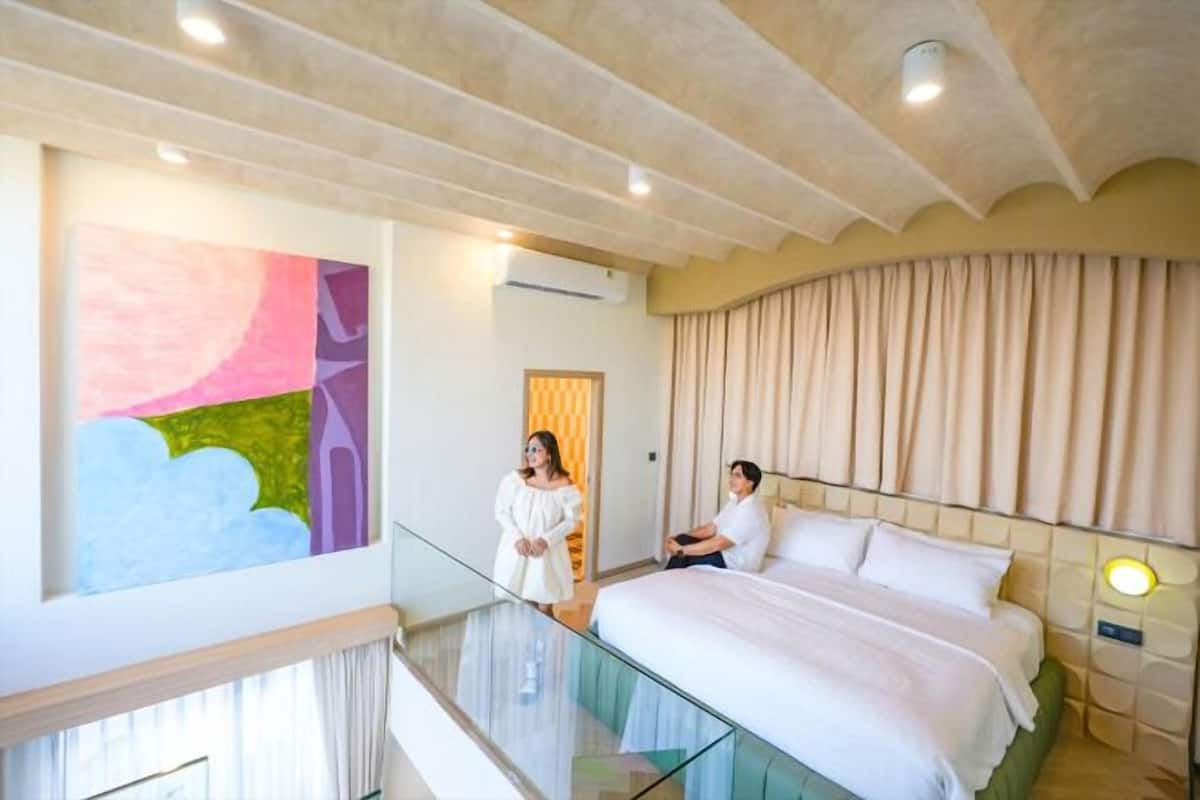 1 bedroom, minibar, in-room safe, desk