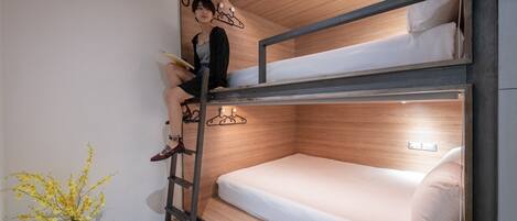 天馬行空 | 1 間臥室、高級寢具、獨特裝潢、遮光布/窗簾