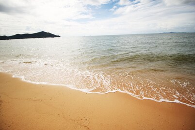 Bang Saray Pool Villa by Pattaya Sunny Rentals