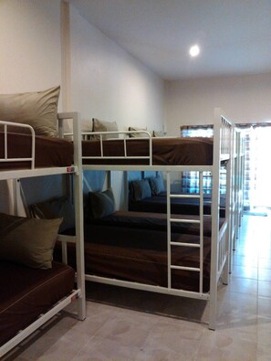 Mixed Dorm 14 Beds - Relax Corner Inn - Hostel (Ko Pha-ngan)