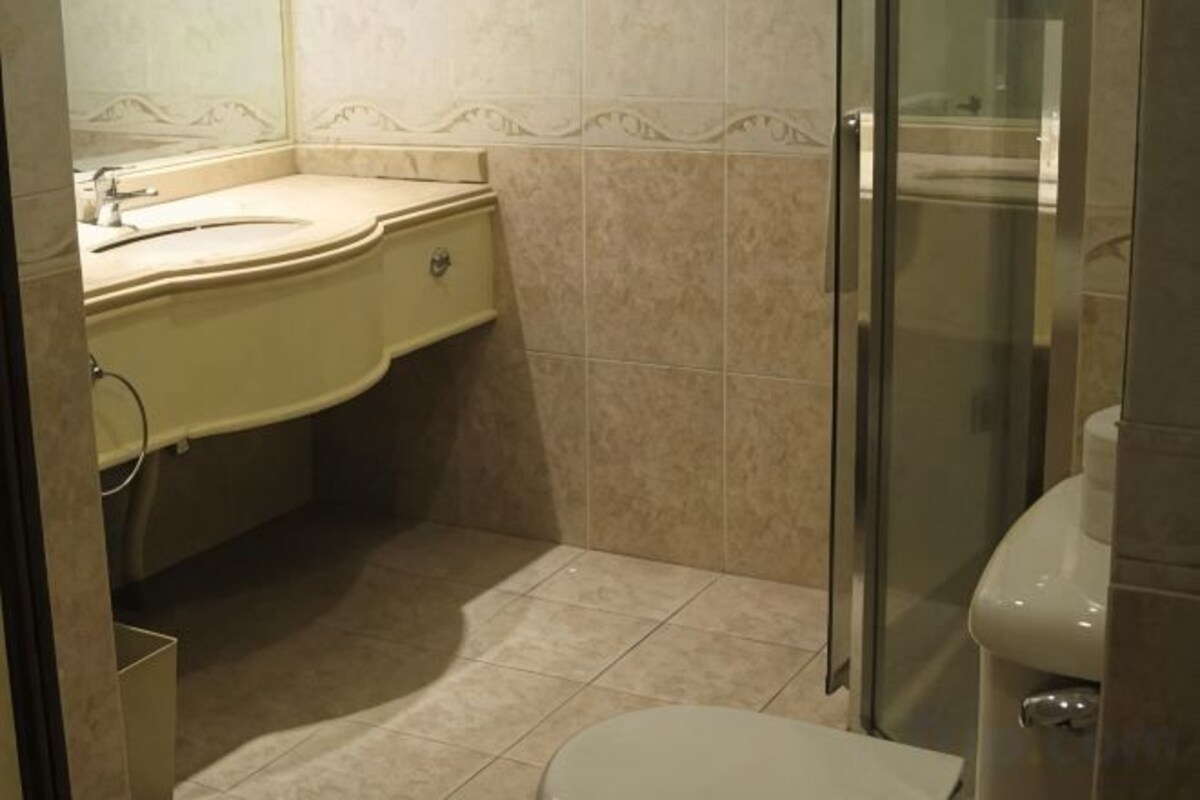 Bathroom | Shower, hair dryer (on request), towels