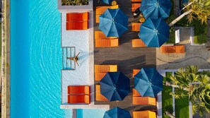 Outdoor pool, pool loungers - Bandara Beach Resort, Phuket (Wichit)