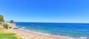 Thalia deco City & Beach Hotel