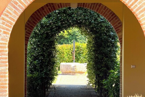 Residence Borgo Mondragon