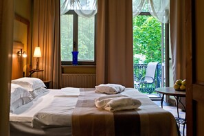 Standard-Doppel- oder -Zweibettzimmer