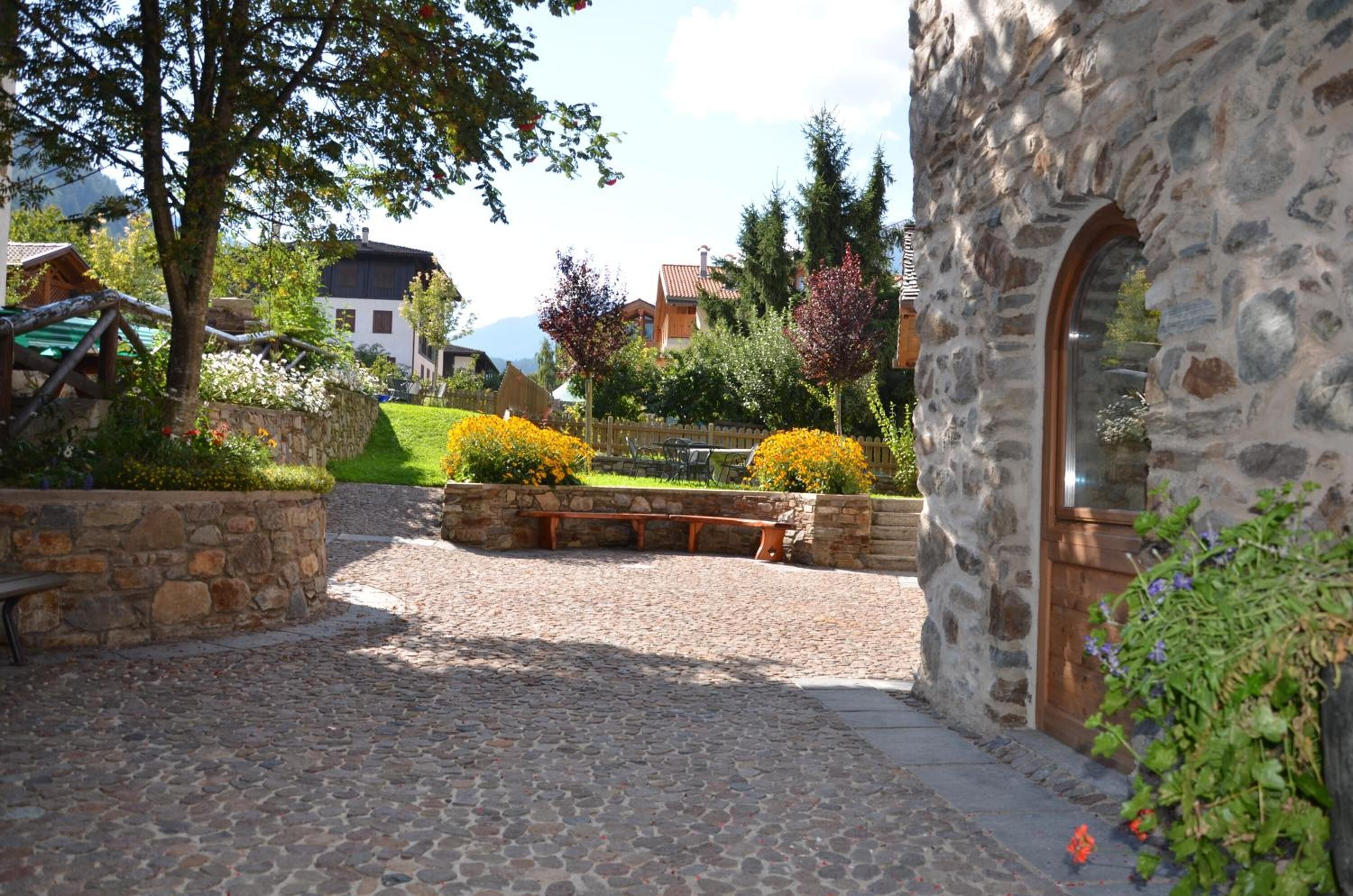 숙박 시설 구내